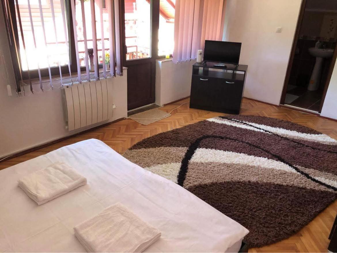 Kral Villa Sovata Exteriör bild