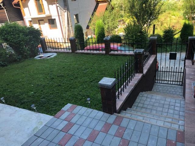 Kral Villa Sovata Exteriör bild